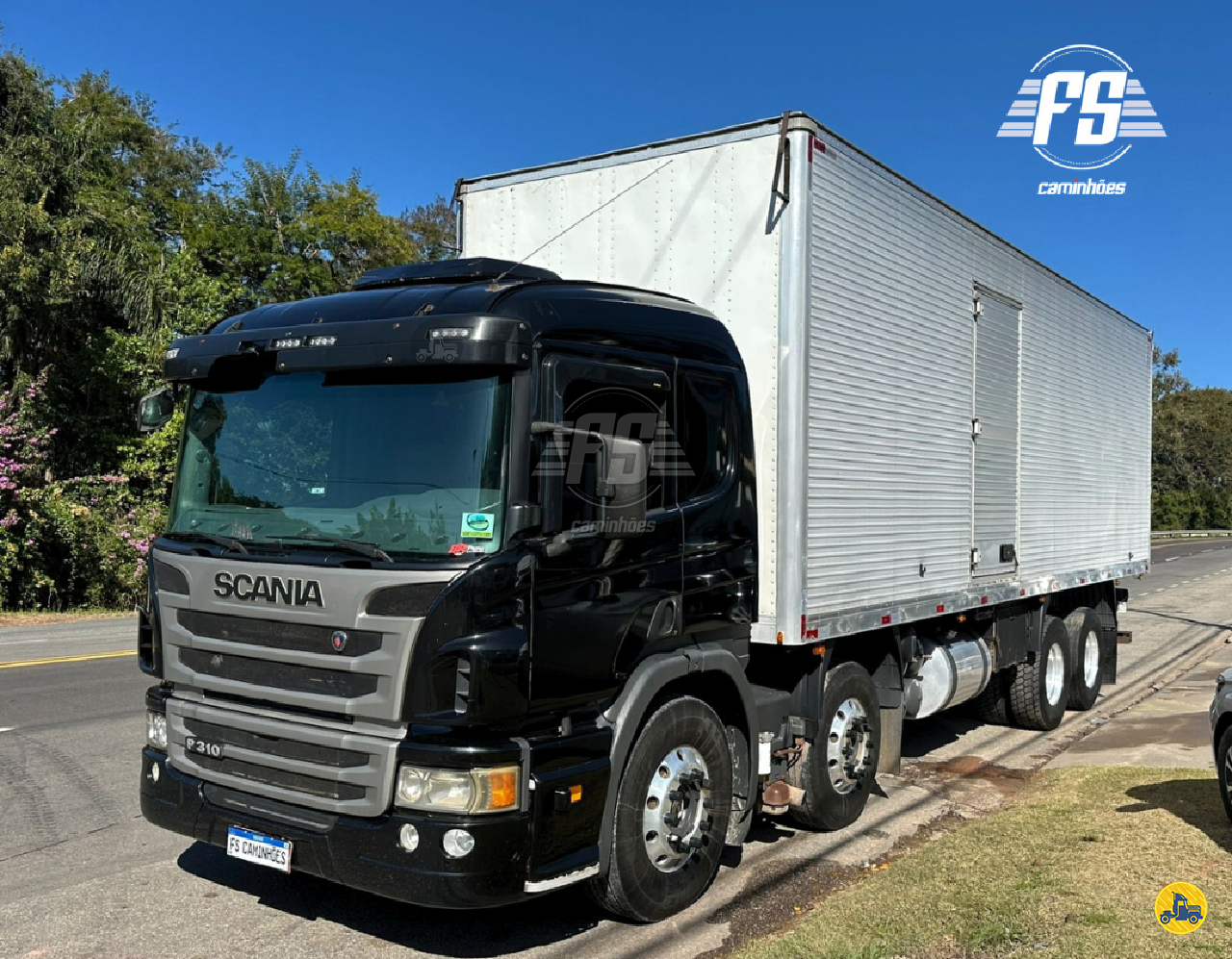 SCANIA P310 de FS Caminhões